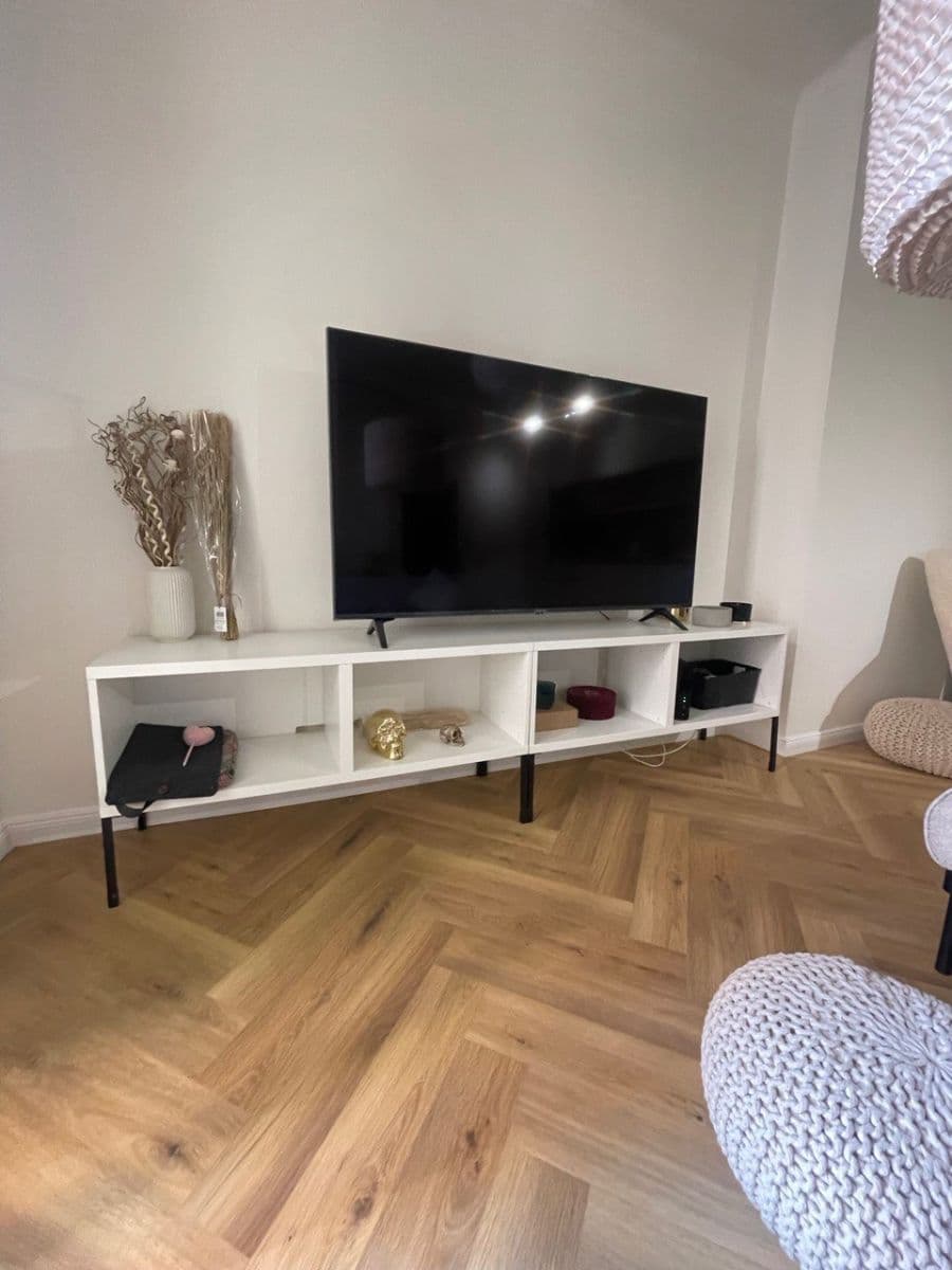 1 bedroom with open-plan kitchen flat to rent, 54 m², Na Zámyšli, Prague, Prague 1 bedroom with open-plan kitchen flat to rent, 54 m², Na Zámyšli, Prague, Prague