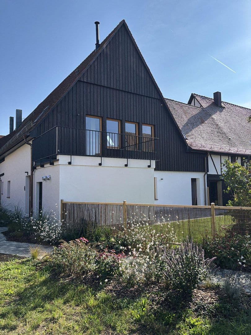 3 bedroom with open-plan kitchen flat to rent, 147 m², Niefern-Öschelbronn, Baden-Württemberg 3 bedroom with open-plan kitchen flat to rent, 147 m², Niefern-Öschelbronn, Baden-Württemberg
