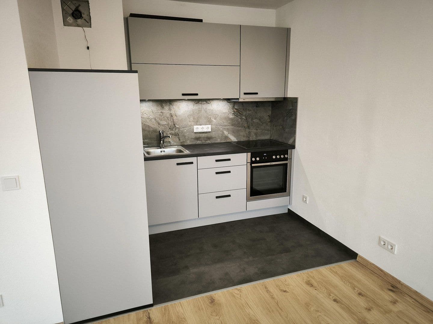 1 bedroom flat to rent, 39 m², Neuss, North Rhine-Westphalia 1 bedroom flat to rent, 39 m², Neuss, North Rhine-Westphalia