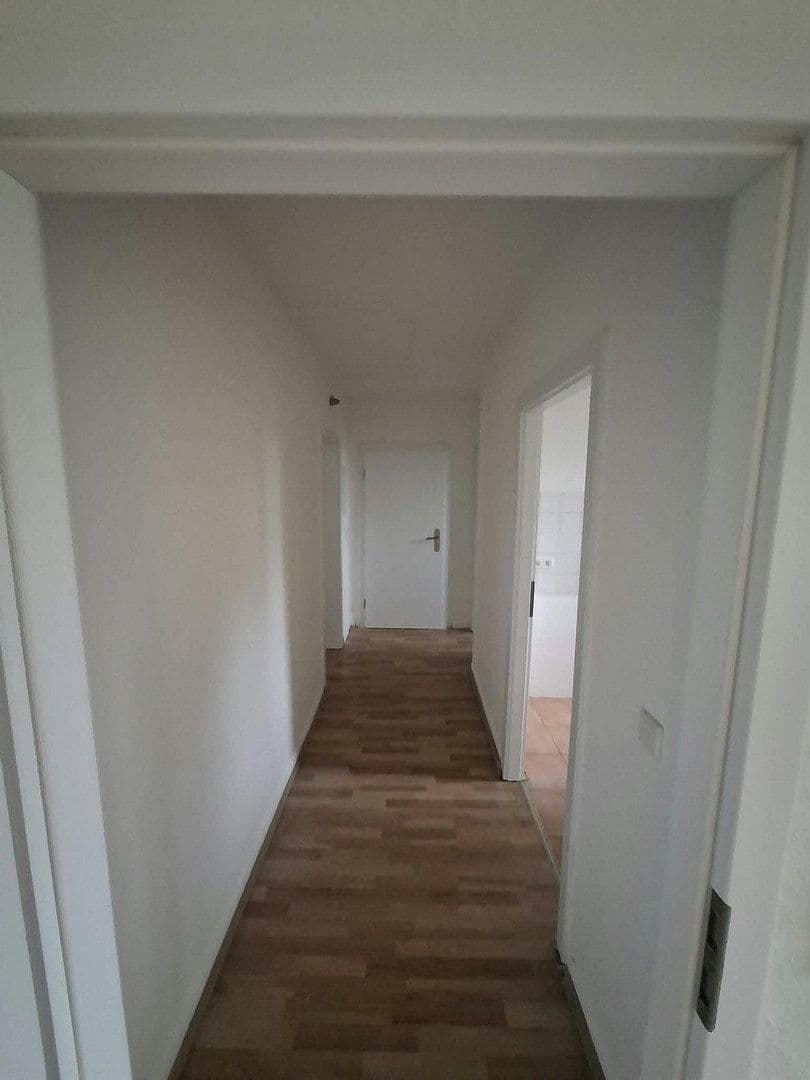 3 bedroom flat to rent, 51 m², Luisenstr. 43, Burscheid, North Rhine-Westphalia 3 bedroom flat to rent, 51 m², Luisenstr. 43, Burscheid, North Rhine-Westphalia