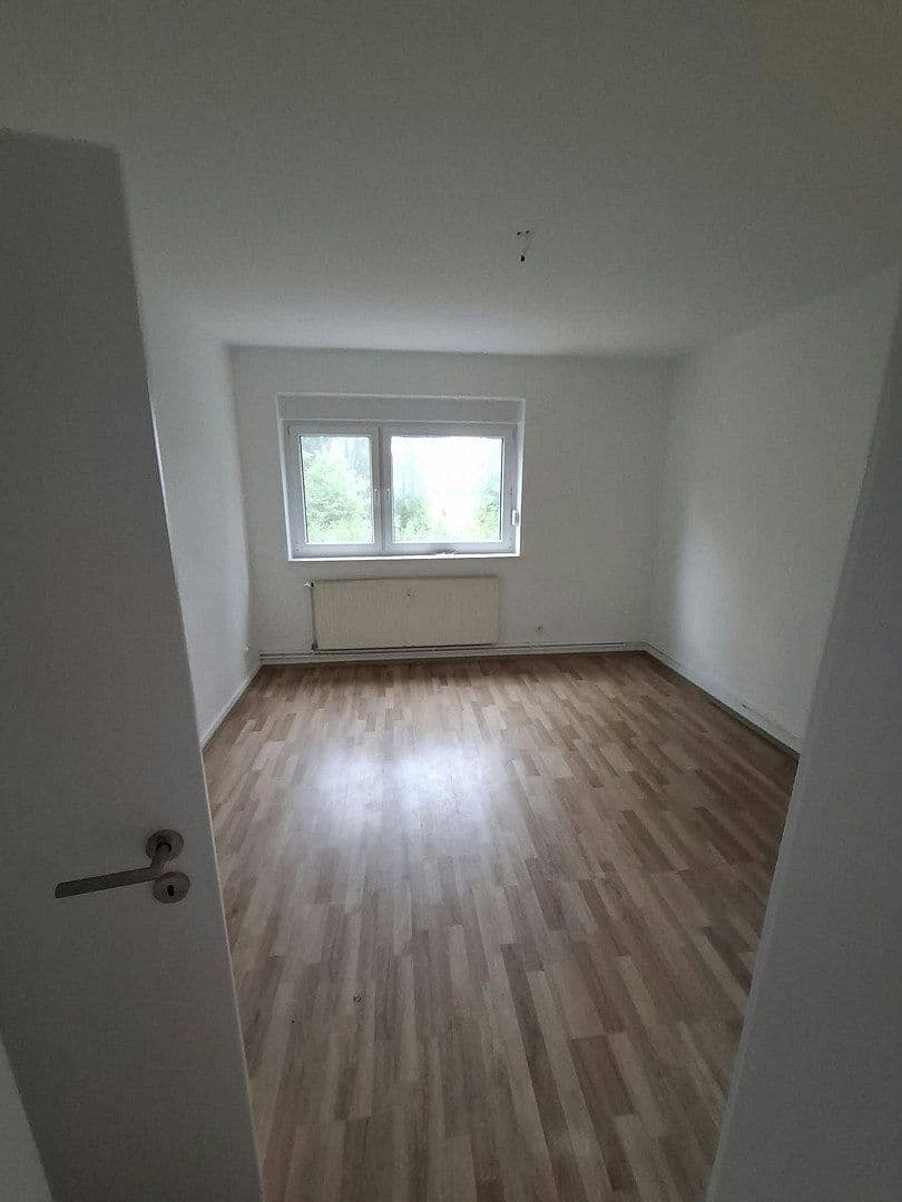 3 bedroom flat to rent, 51 m², Luisenstr. 43, Burscheid, North Rhine-Westphalia 3 bedroom flat to rent, 51 m², Luisenstr. 43, Burscheid, North Rhine-Westphalia