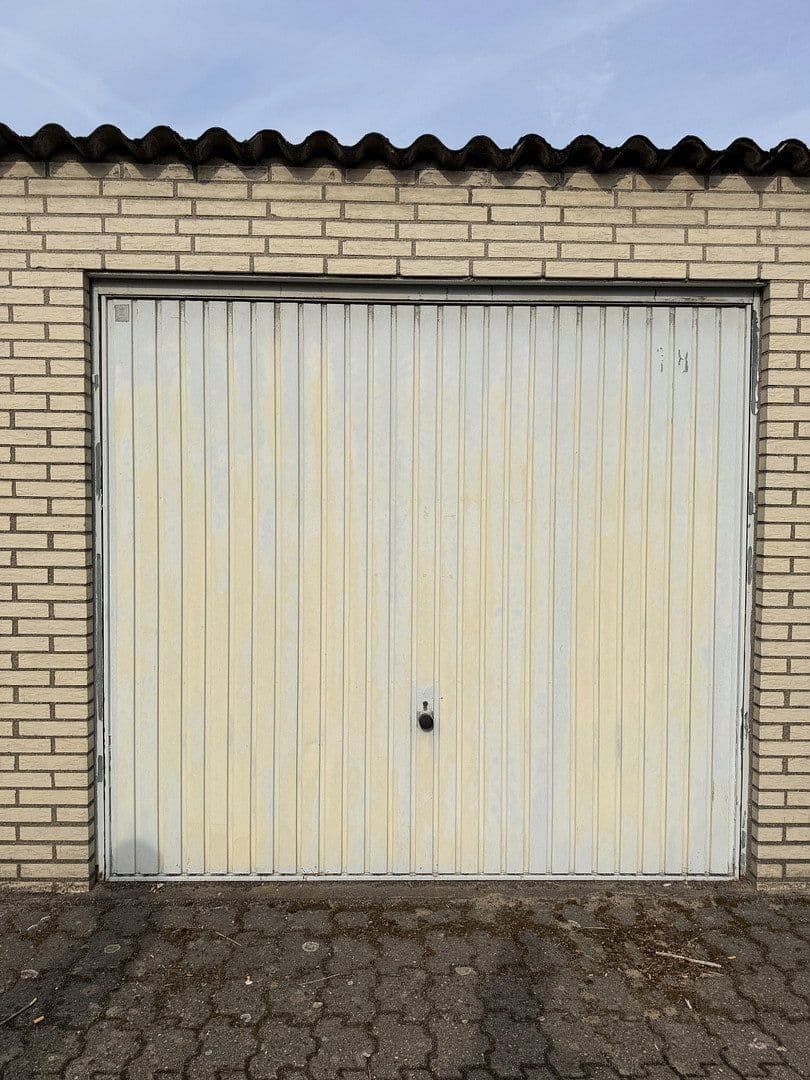 garage for sale, 0 m², Homberger Straße 422, Moers, North Rhine-Westphalia garage for sale, 0 m², Homberger Straße 422, Moers, North Rhine-Westphalia