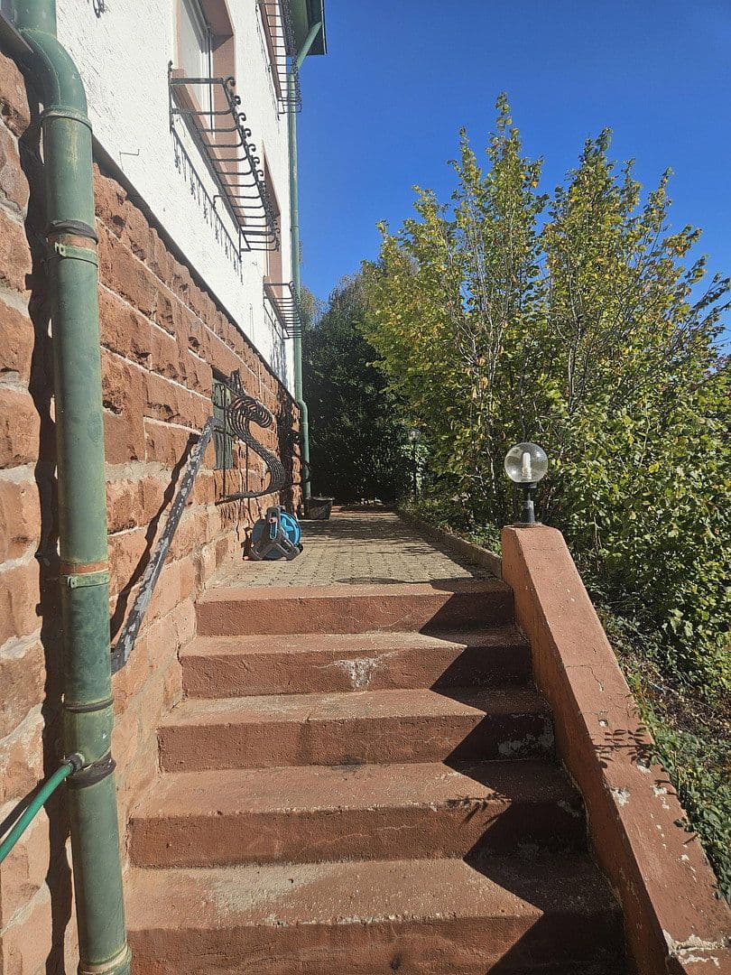 house for sale, 171 m², Annweiler am Trifels, Rhineland-Palatinate house for sale, 171 m², Annweiler am Trifels, Rhineland-Palatinate