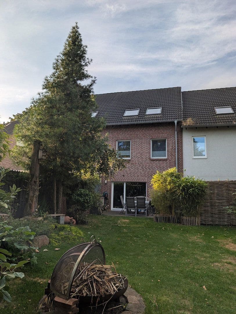 house for sale, 123 m², Oberhausen, North Rhine-Westphalia house for sale, 123 m², Oberhausen, North Rhine-Westphalia