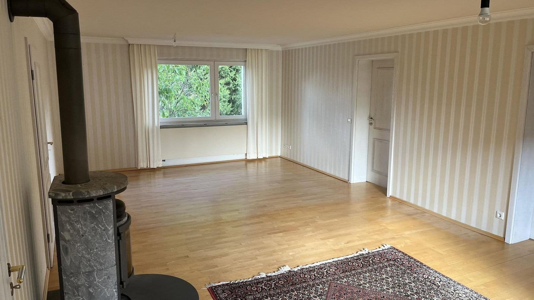 house for sale, 244 m², Schubertstraße 14, Straubenhardt, Baden-Württemberg house for sale, 244 m², Schubertstraße 14, Straubenhardt, Baden-Württemberg