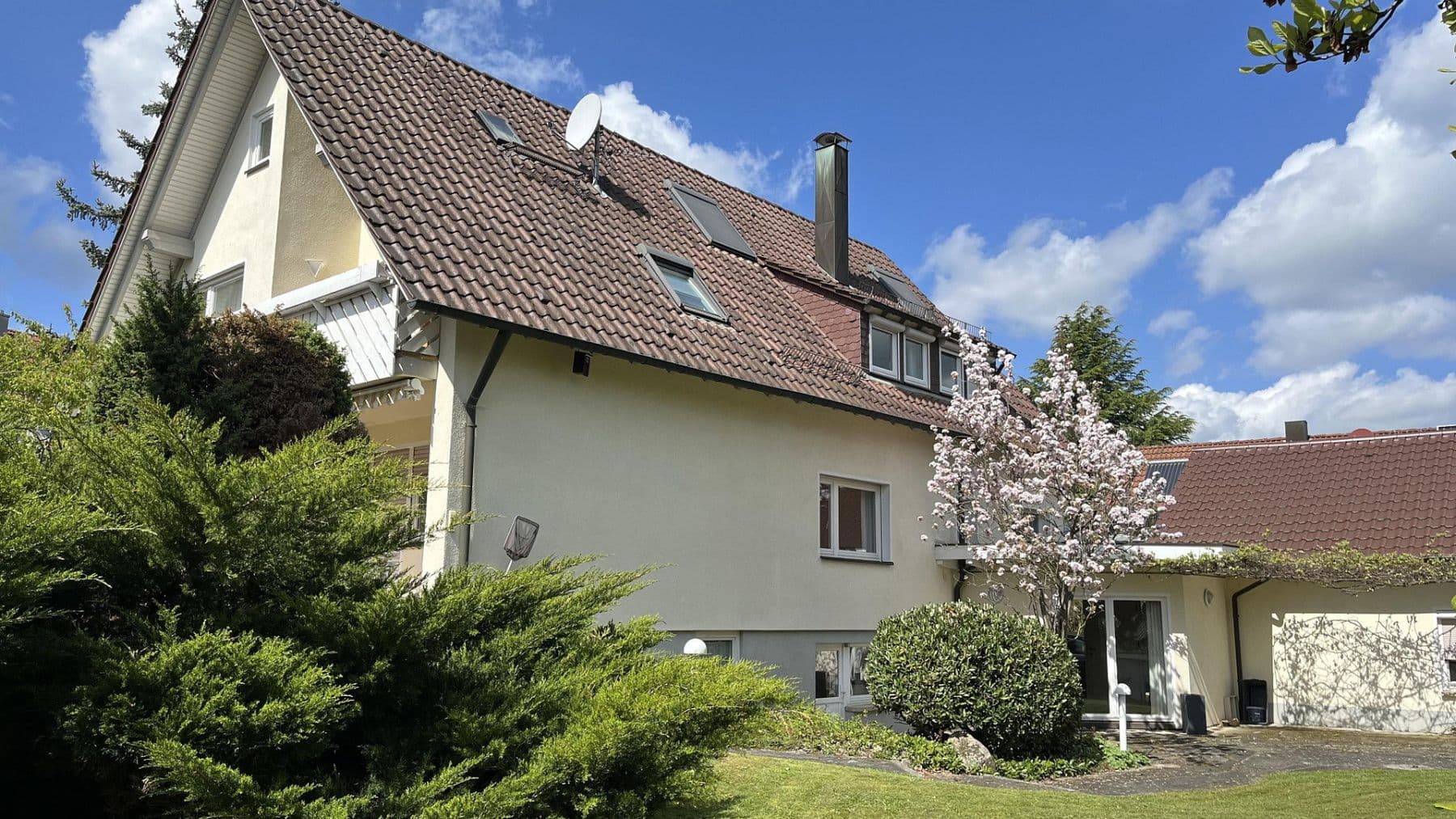 house for sale, 244 m², Schubertstraße 14, Straubenhardt, Baden-Württemberg house for sale, 244 m², Schubertstraße 14, Straubenhardt, Baden-Württemberg