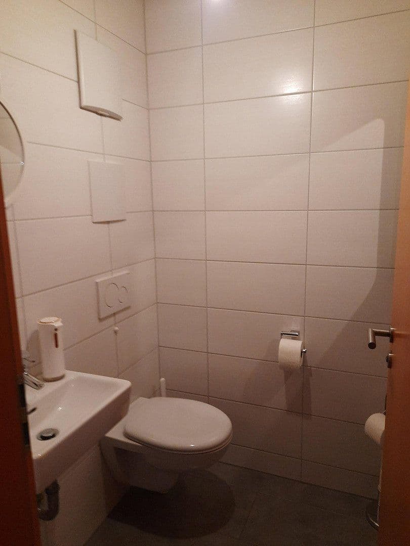 4 bedroom flat to rent, 103 m², Neuffen, Baden-Württemberg 4 bedroom flat to rent, 103 m², Neuffen, Baden-Württemberg