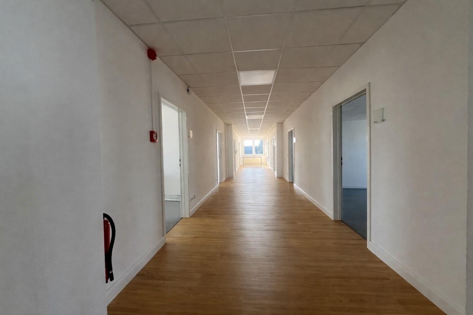 office to rent, 250 m², Wilhelmstr. 78, Reilingen, Baden-Württemberg office to rent, 250 m², Wilhelmstr. 78, Reilingen, Baden-Württemberg