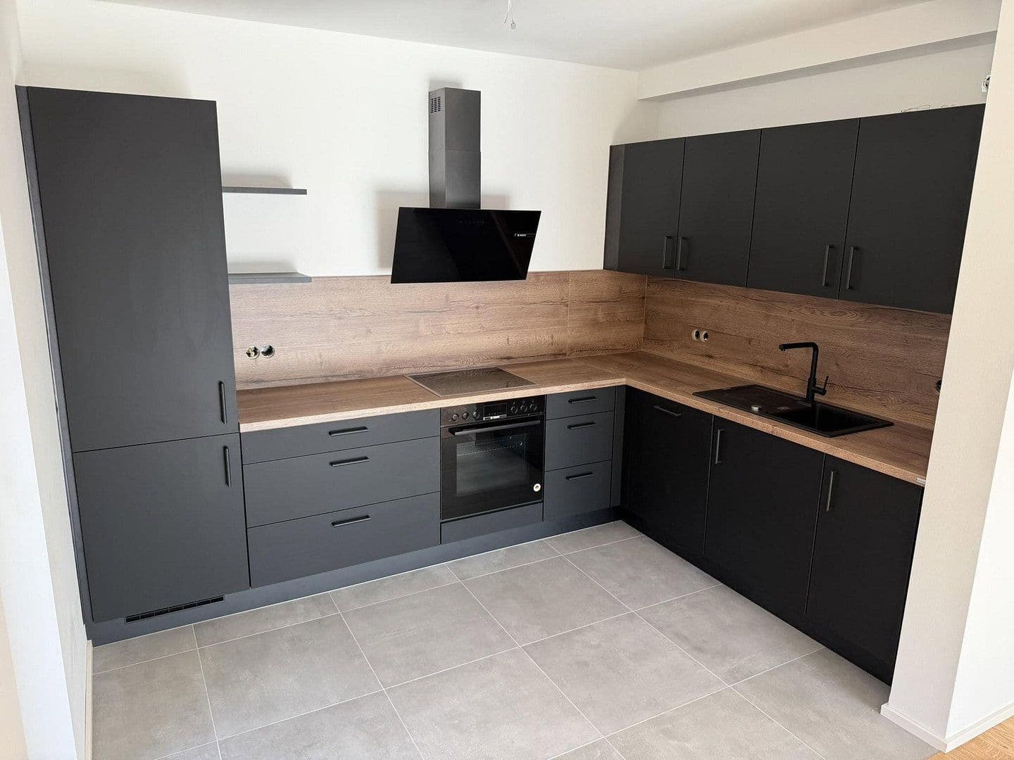 2 bedroom flat to rent, 82 m², Hauptstraße 2, Siegburg, North Rhine-Westphalia 2 bedroom flat to rent, 82 m², Hauptstraße 2, Siegburg, North Rhine-Westphalia