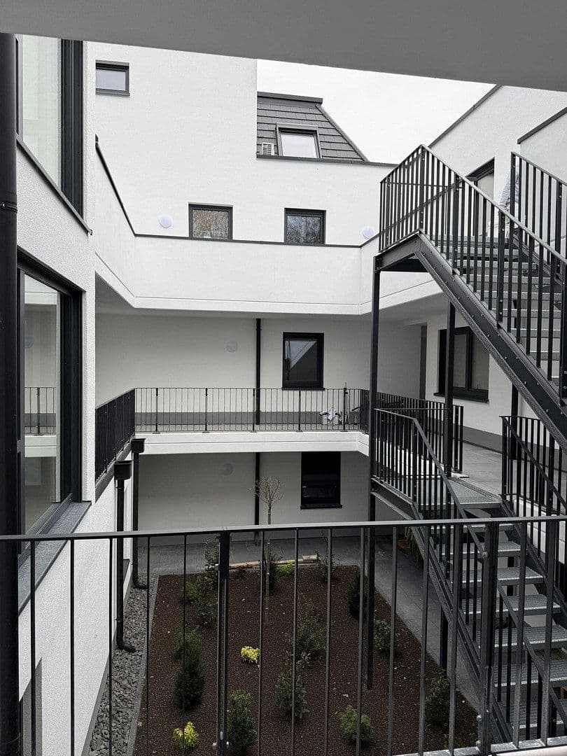 2 bedroom flat to rent, 82 m², Hauptstraße 2, Siegburg, North Rhine-Westphalia 2 bedroom flat to rent, 82 m², Hauptstraße 2, Siegburg, North Rhine-Westphalia