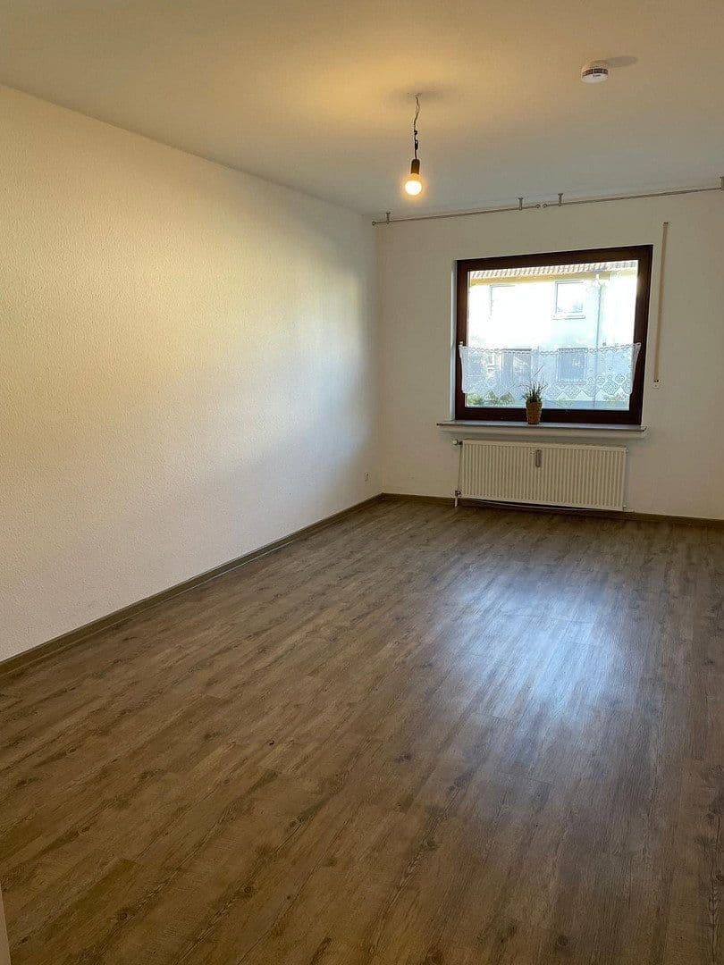 3 bedroom flat to rent, 77 m², Waldecker Straße 33, Bad Pyrmont, Lower Saxony 3 bedroom flat to rent, 77 m², Waldecker Straße 33, Bad Pyrmont, Lower Saxony