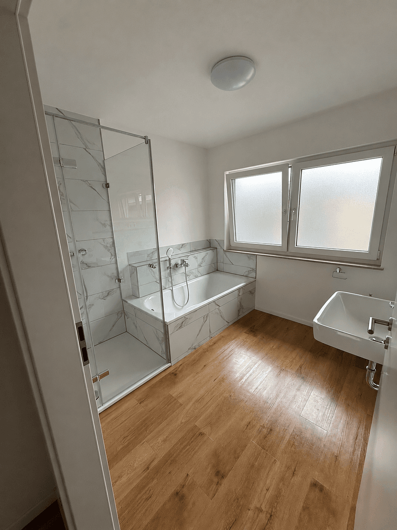 2 bedroom with open-plan kitchen flat to rent, 90 m², Ellhofen, Baden-Württemberg 2 bedroom with open-plan kitchen flat to rent, 90 m², Ellhofen, Baden-Württemberg