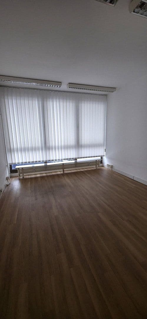 office to rent, 77 m², Berliner Strasse 109 B, Oranienburg, Brandenburg office to rent, 77 m², Berliner Strasse 109 B, Oranienburg, Brandenburg