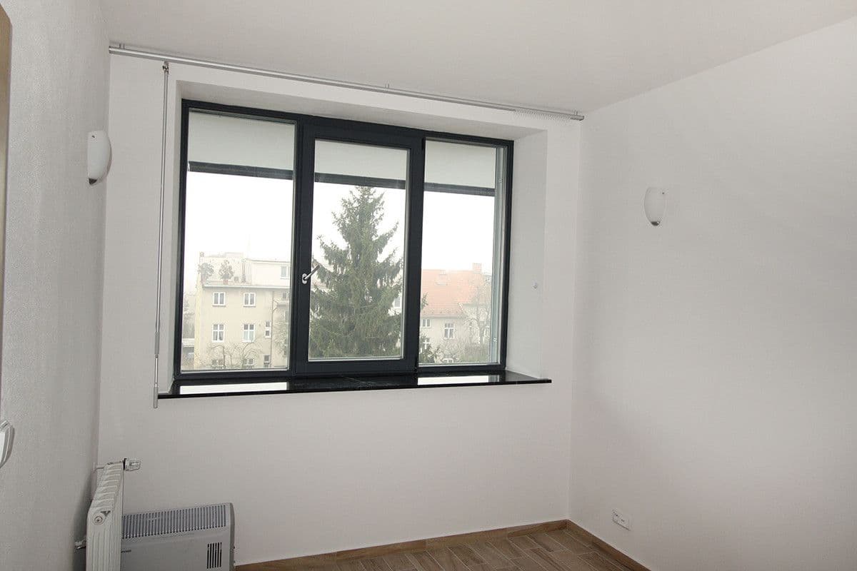 1 bedroom with open-plan kitchen flat to rent, 44 m², Soukopova, Brno, Jihomoravský Region 1 bedroom with open-plan kitchen flat to rent, 44 m², Soukopova, Brno, Jihomoravský Region