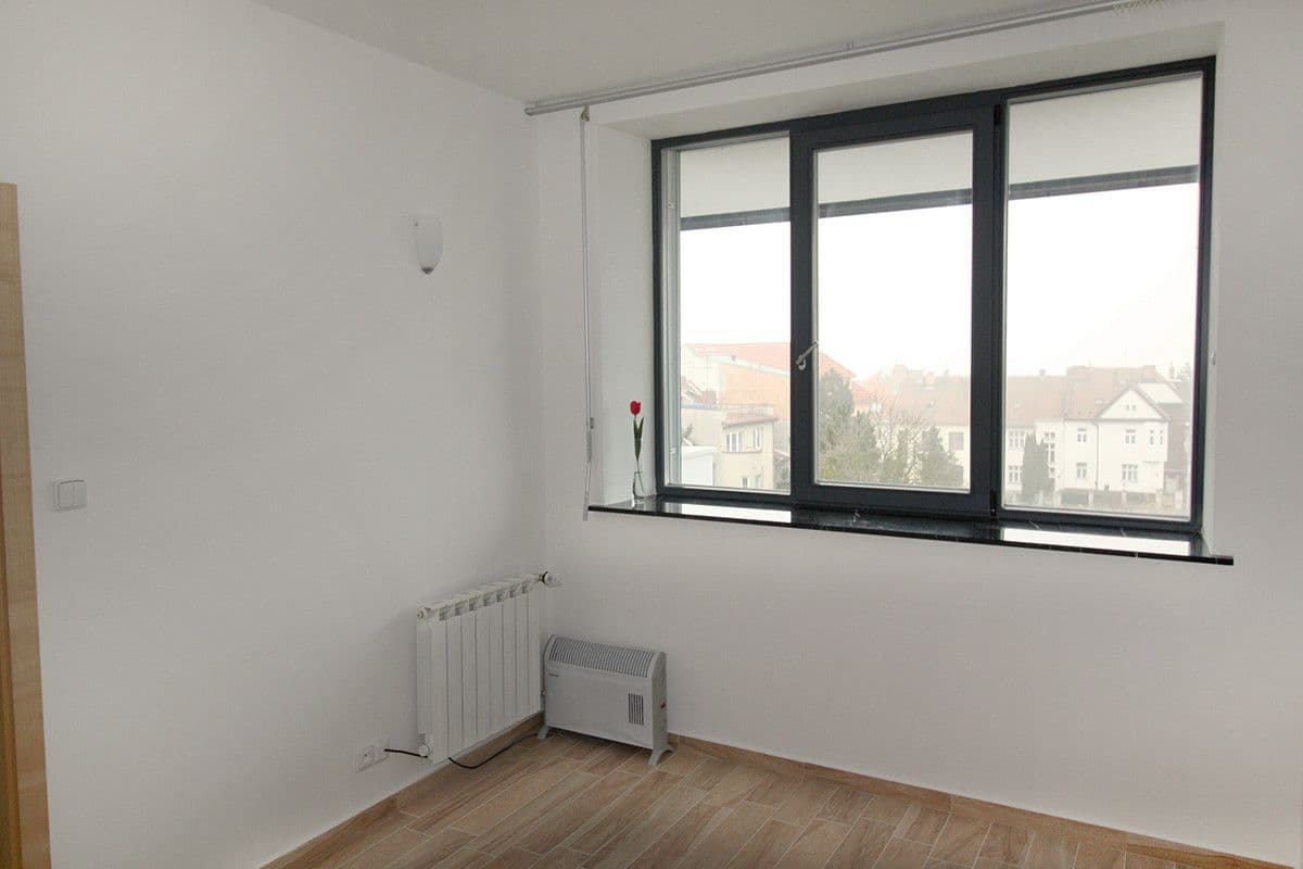 1 bedroom with open-plan kitchen flat to rent, 44 m², Soukopova, Brno, Jihomoravský Region 1 bedroom with open-plan kitchen flat to rent, 44 m², Soukopova, Brno, Jihomoravský Region