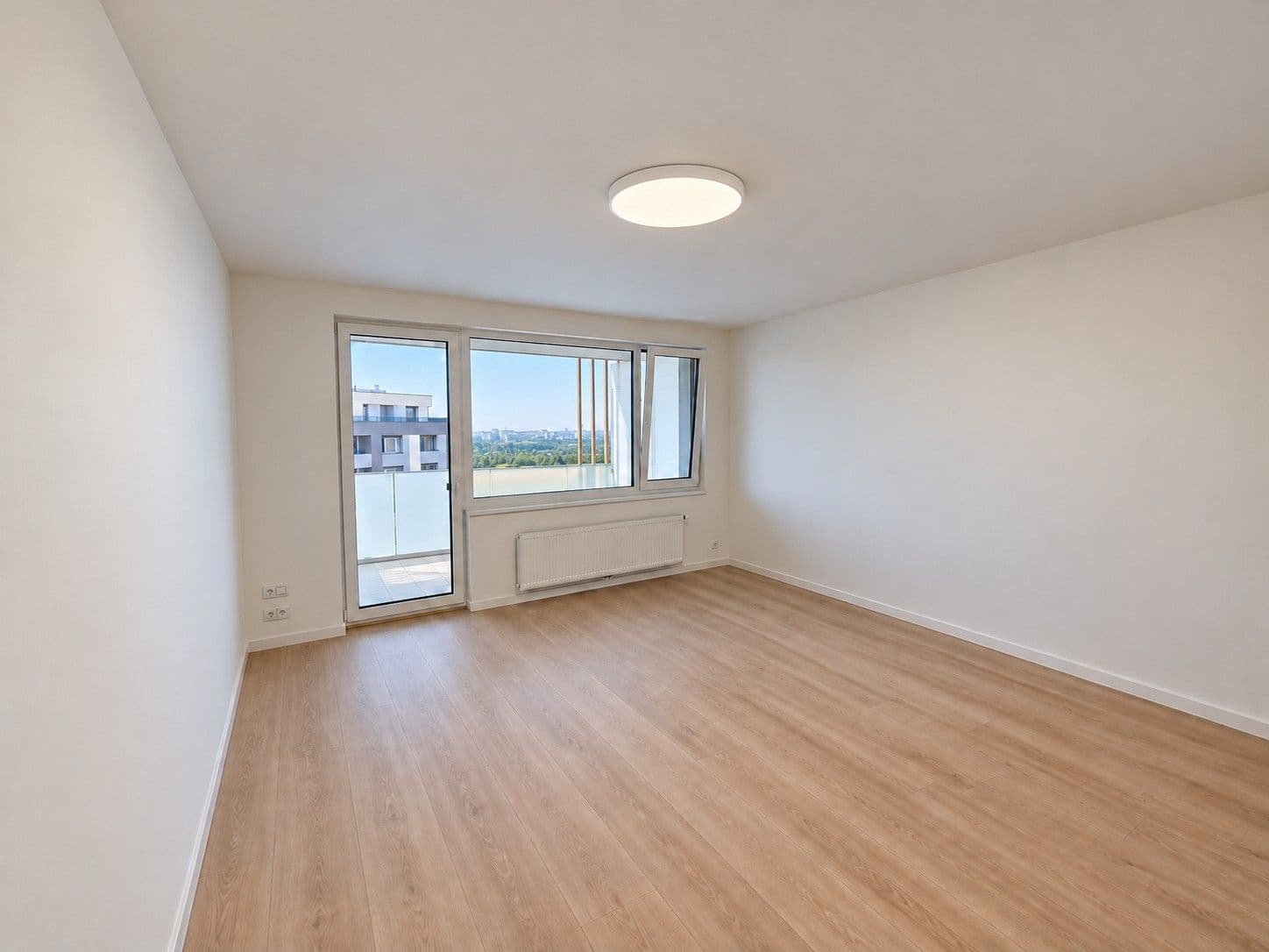 3 bedroom with open-plan kitchen flat to rent, 100 m², Gollové, Prague, Prague 3 bedroom with open-plan kitchen flat to rent, 100 m², Gollové, Prague, Prague