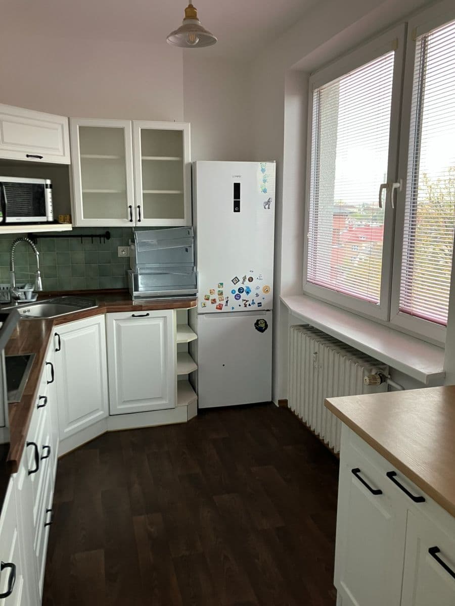 2 bedroom with open-plan kitchen flat to rent, 69 m², Trnková, Žďár nad Sázavou, Vysočina Region 2 bedroom with open-plan kitchen flat to rent, 69 m², Trnková, Žďár nad Sázavou, Vysočina Region