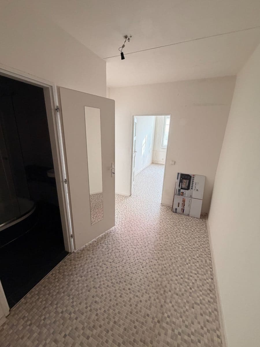 1 bedroom with open-plan kitchen flat for sale, 44 m², Jiránkova, Prague, Prague 1 bedroom with open-plan kitchen flat for sale, 44 m², Jiránkova, Prague, Prague