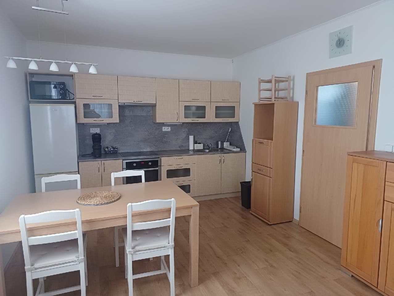 1 bedroom with open-plan kitchen flat to rent, 50 m², Svitavská, Prague, Prague 1 bedroom with open-plan kitchen flat to rent, 50 m², Svitavská, Prague, Prague