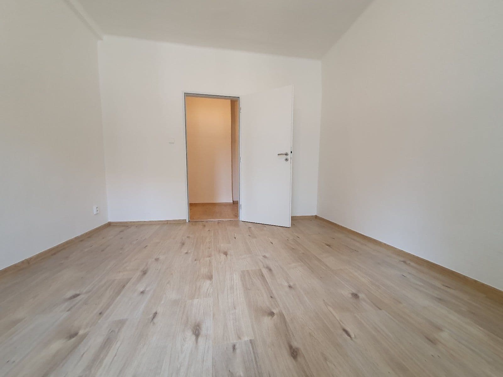 3 bedroom flat to rent, 72 m², Husova, Havířov, Moravskoslezský Region 3 bedroom flat to rent, 72 m², Husova, Havířov, Moravskoslezský Region