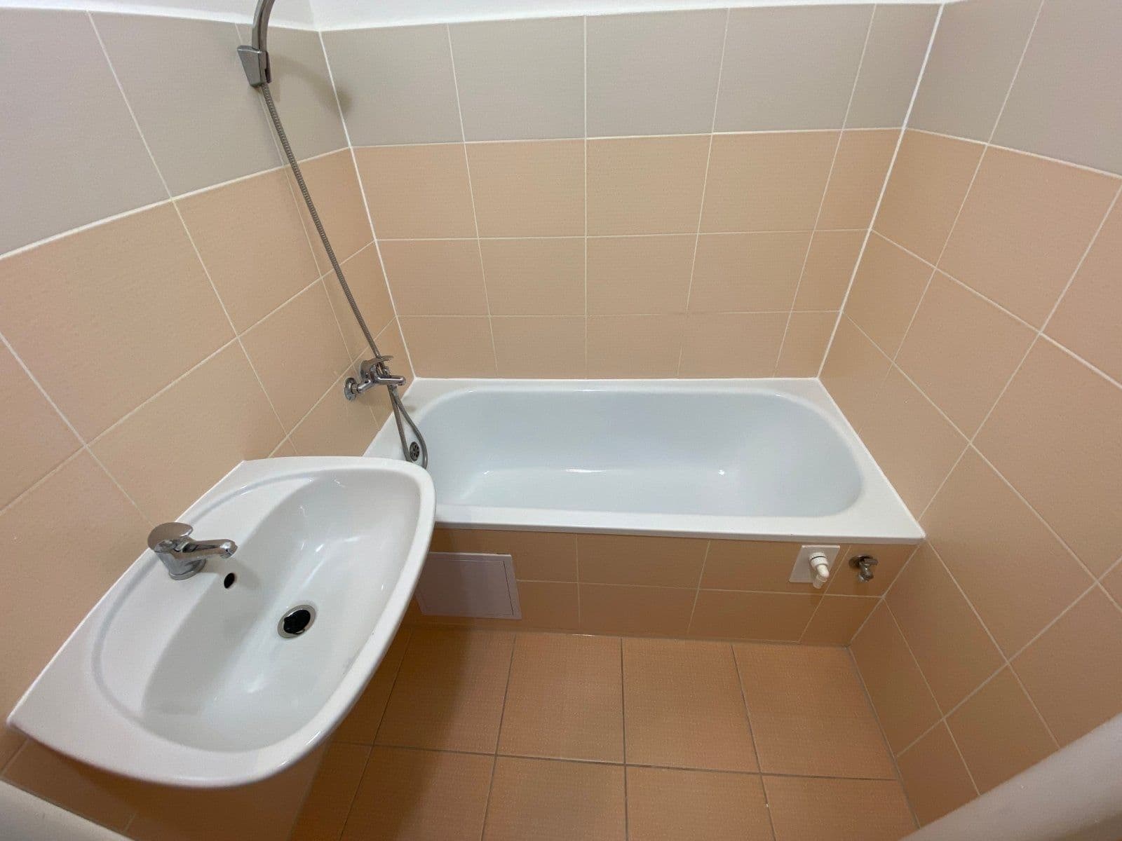 3 bedroom flat to rent, 59 m², Ostrovského, Havířov, Moravskoslezský Region 3 bedroom flat to rent, 59 m², Ostrovského, Havířov, Moravskoslezský Region