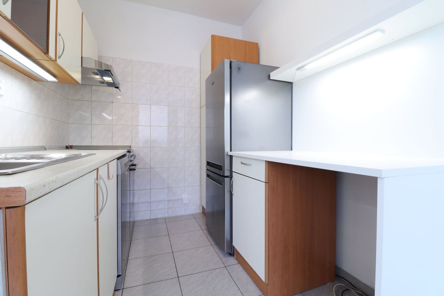 Studio flat to rent, 33 m², Vít. Nezvala, Kladno, Středočeský Region Studio flat to rent, 33 m², Vít. Nezvala, Kladno, Středočeský Region