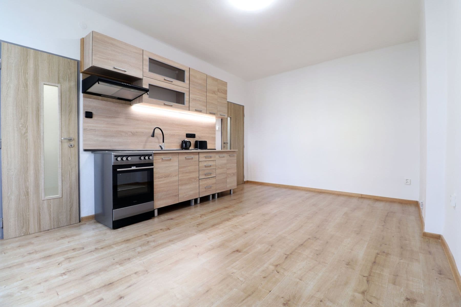 Studio flat to rent, 22 m², Poděbradská, Prague, Prague Studio flat to rent, 22 m², Poděbradská, Prague, Prague