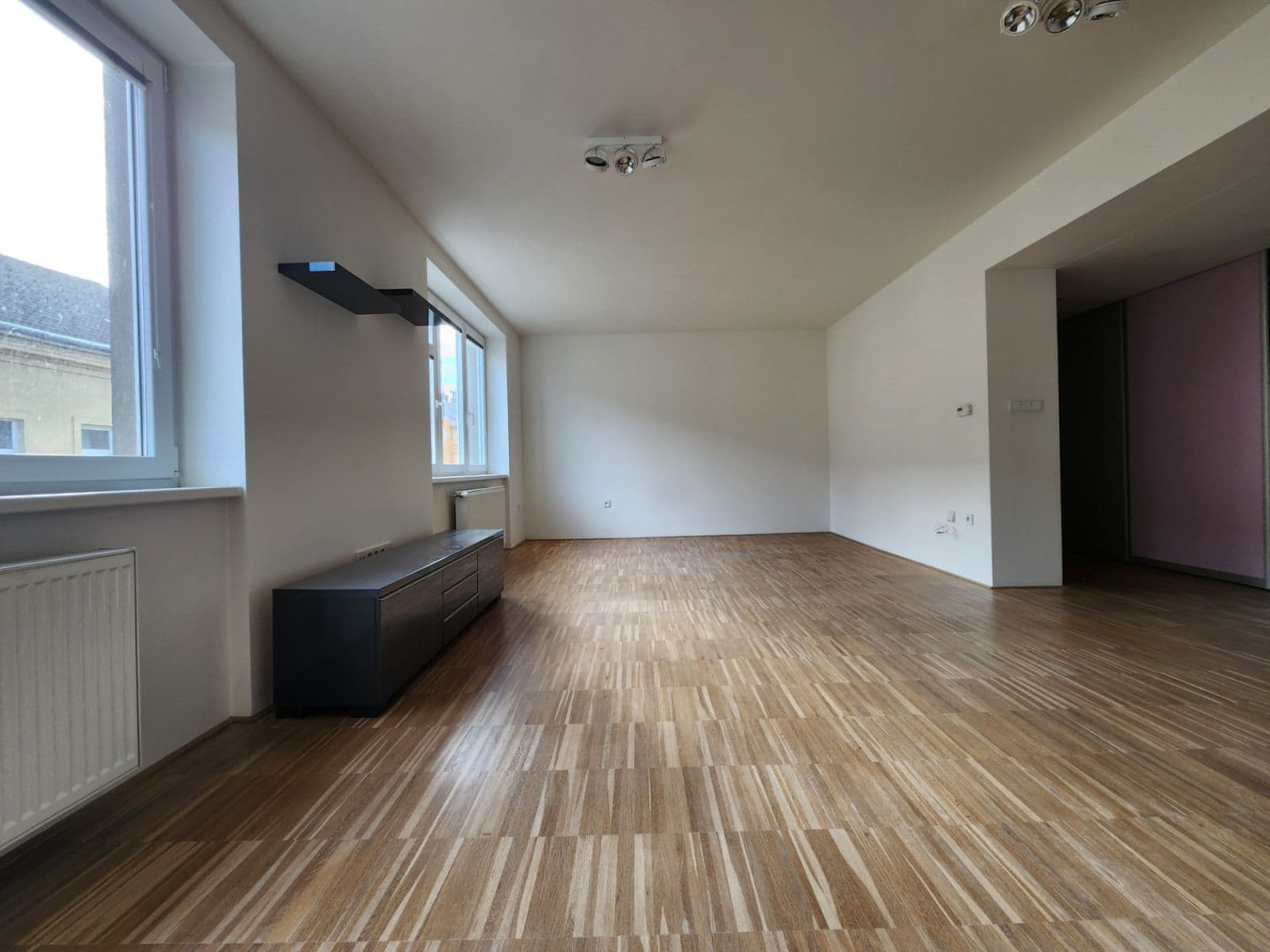 3 bedroom flat to rent, 80 m², Jana Masaryka, Jihlava, Vysočina Region 3 bedroom flat to rent, 80 m², Jana Masaryka, Jihlava, Vysočina Region
