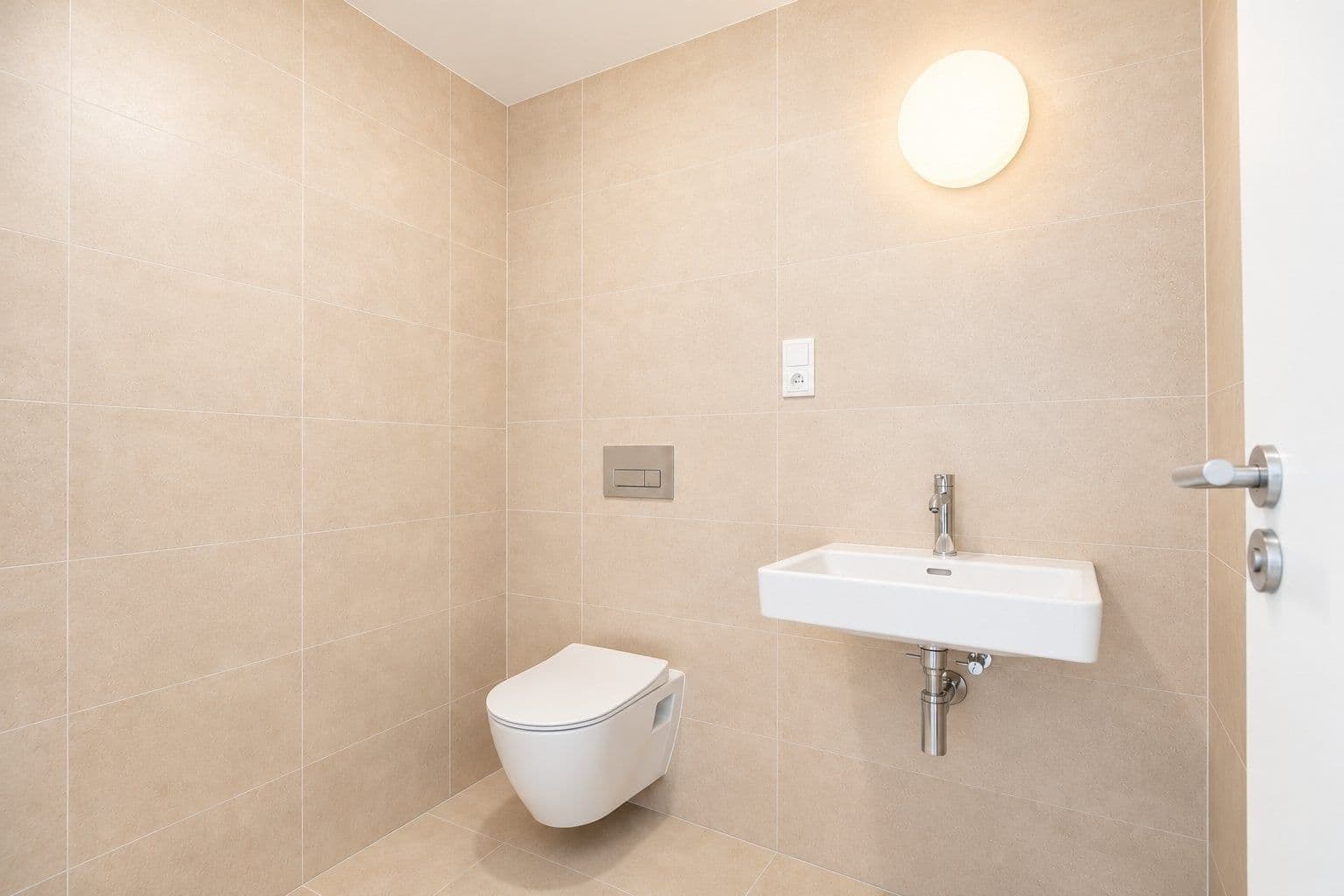 1 bedroom with open-plan kitchen flat to rent, 55 m², Drahobejlova, Prague, Prague 1 bedroom with open-plan kitchen flat to rent, 55 m², Drahobejlova, Prague, Prague
