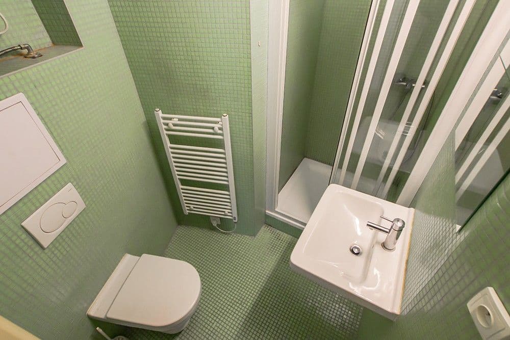 2 bedroom flat to rent, 54 m², U Akademie, Prague, Prague 2 bedroom flat to rent, 54 m², U Akademie, Prague, Prague