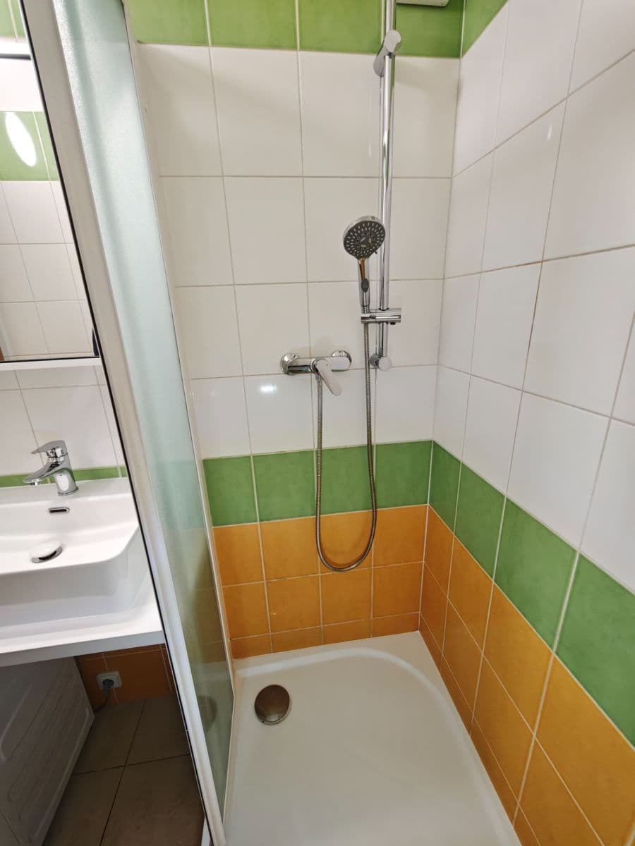 Studio flat to rent, 30 m², Valentova, Prague, Prague Studio flat to rent, 30 m², Valentova, Prague, Prague