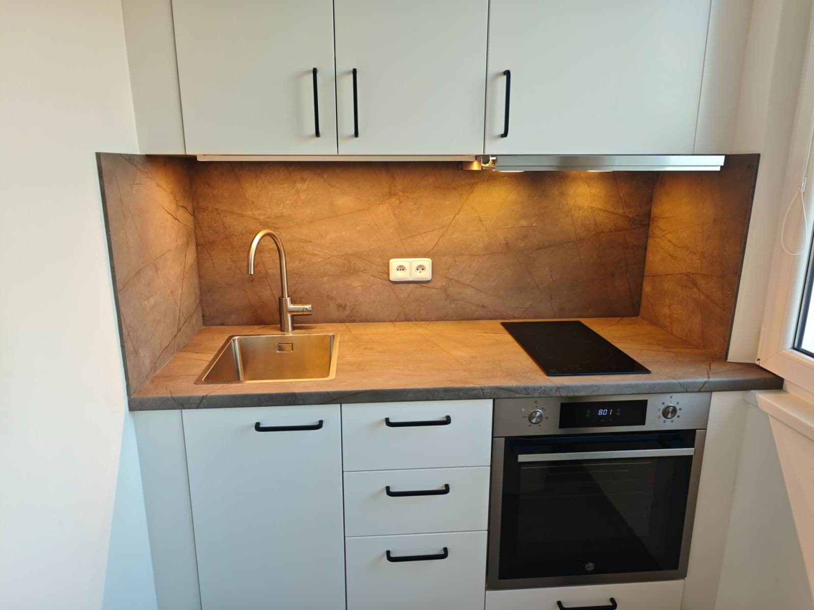 Studio flat to rent, 30 m², Valentova, Prague, Prague Studio flat to rent, 30 m², Valentova, Prague, Prague