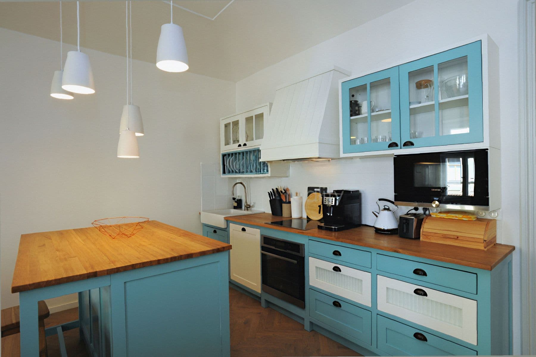 1 bedroom with open-plan kitchen flat to rent, 84 m², Žatecká, Prague, Prague 1 bedroom with open-plan kitchen flat to rent, 84 m², Žatecká, Prague, Prague