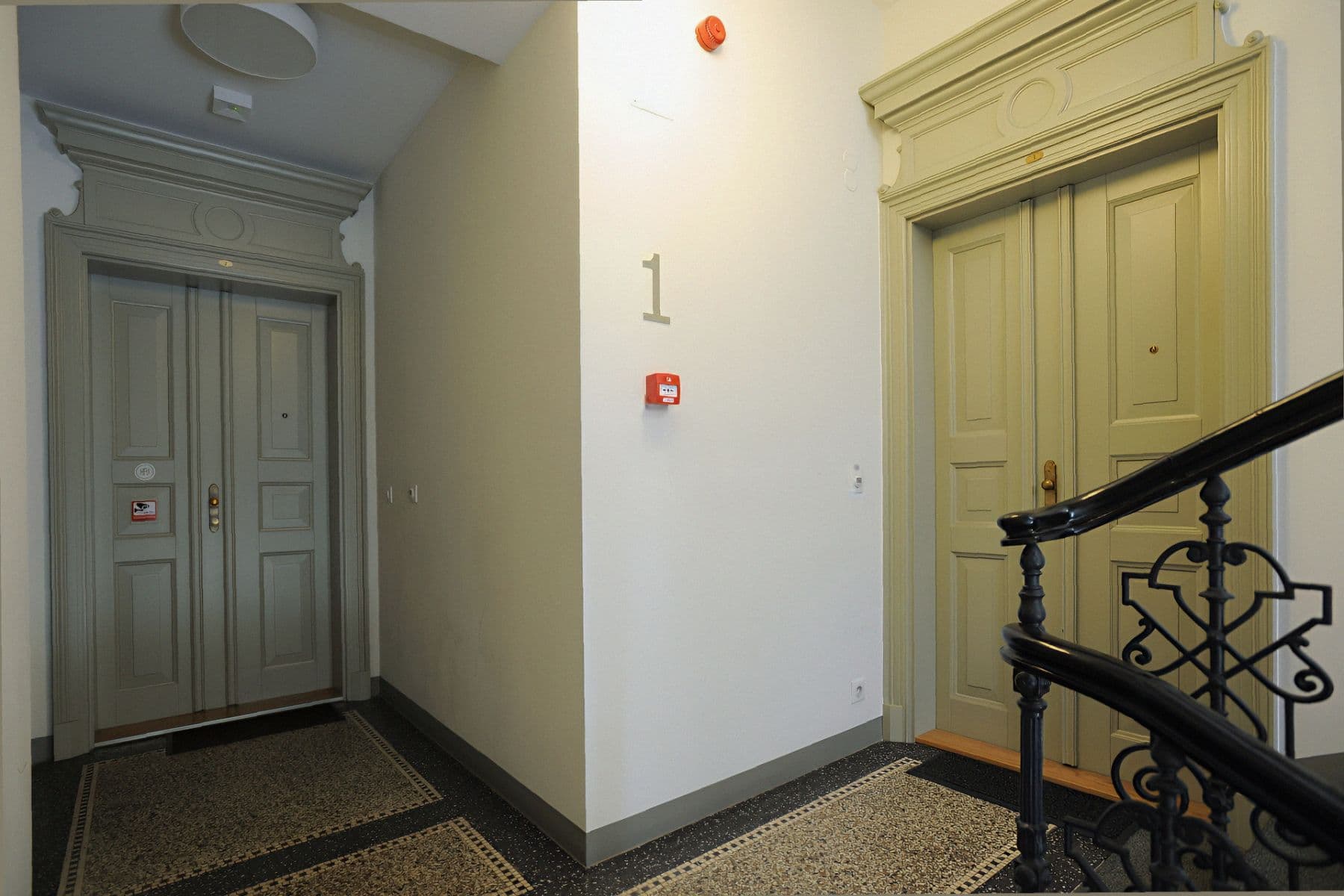 1 bedroom with open-plan kitchen flat to rent, 84 m², Žatecká, Prague, Prague 1 bedroom with open-plan kitchen flat to rent, 84 m², Žatecká, Prague, Prague