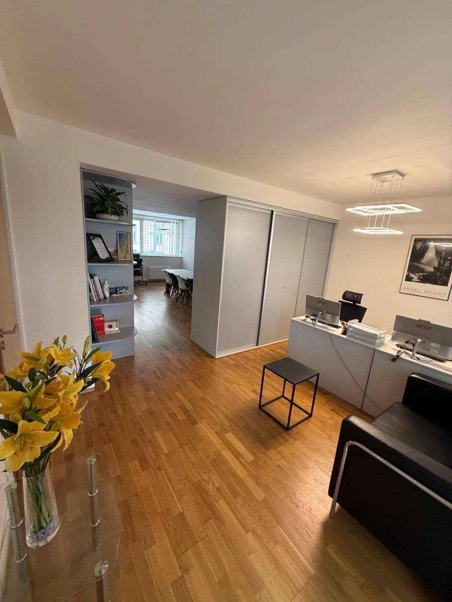 office to rent, 140 m², Astlova, Prague, Prague office to rent, 140 m², Astlova, Prague, Prague