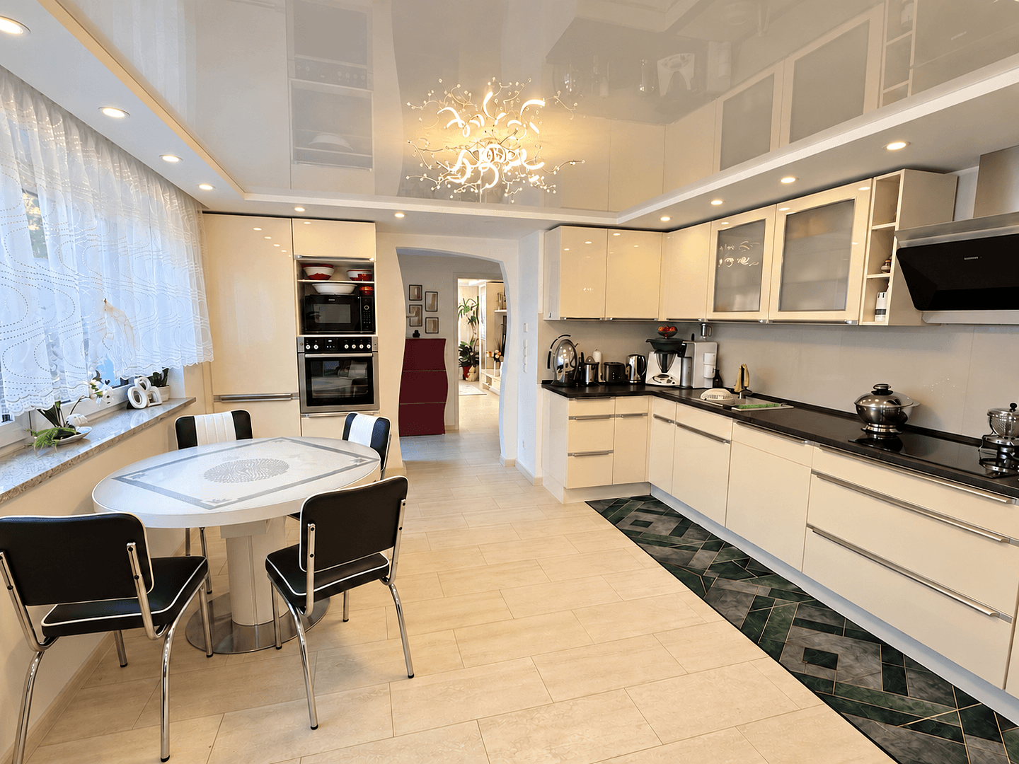 house for sale, 290 m², Kontakt: Lisa Tel.: 017670904071, Königsbrunn, Bavaria house for sale, 290 m², Kontakt: Lisa Tel.: 017670904071, Königsbrunn, Bavaria
