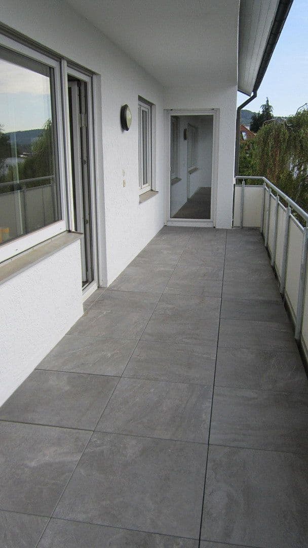 3 bedroom with open-plan kitchen flat to rent, 130 m², Herrenberg, Baden-Württemberg 3 bedroom with open-plan kitchen flat to rent, 130 m², Herrenberg, Baden-Württemberg