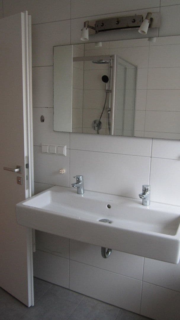 3 bedroom with open-plan kitchen flat to rent, 130 m², Herrenberg, Baden-Württemberg 3 bedroom with open-plan kitchen flat to rent, 130 m², Herrenberg, Baden-Württemberg
