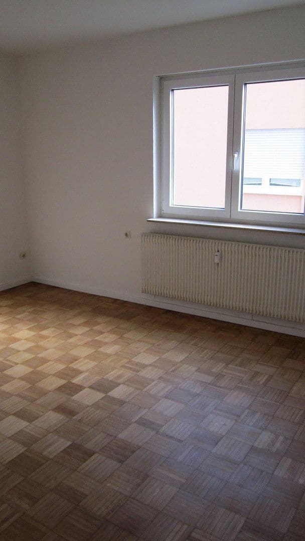 3 bedroom with open-plan kitchen flat to rent, 130 m², Herrenberg, Baden-Württemberg 3 bedroom with open-plan kitchen flat to rent, 130 m², Herrenberg, Baden-Württemberg