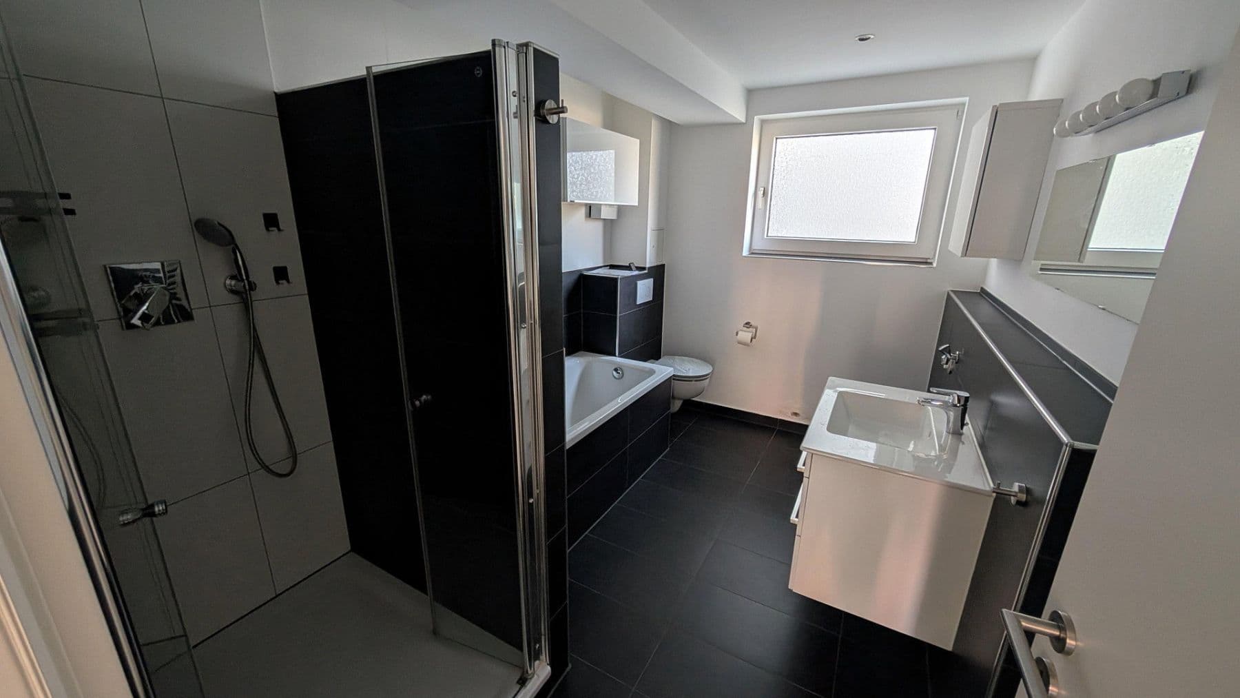 2 bedroom with open-plan kitchen flat for sale, 86 m², Neusser Str. 723, Köln, North Rhine-Westphalia 2 bedroom with open-plan kitchen flat for sale, 86 m², Neusser Str. 723, Köln, North Rhine-Westphalia