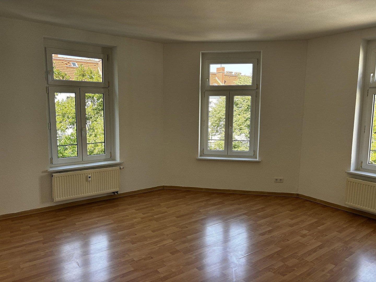 3 bedroom flat to rent, 65 m², Plaußiger Straße 33, Leipzig, Saxony 3 bedroom flat to rent, 65 m², Plaußiger Straße 33, Leipzig, Saxony