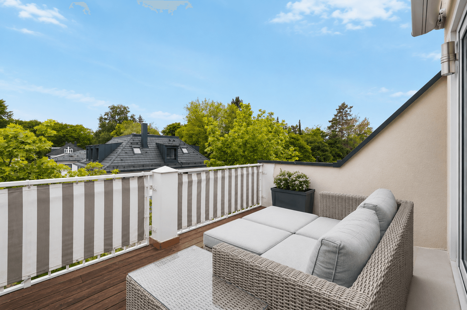 2 bedroom with open-plan kitchen flat for sale, 98 m², München, Bavaria 2 bedroom with open-plan kitchen flat for sale, 98 m², München, Bavaria