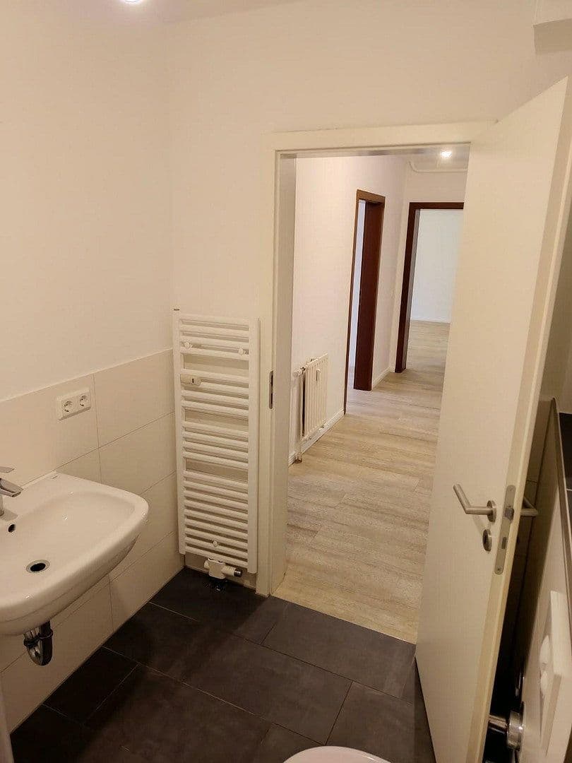 3 bedroom flat to rent, 69 m², Bahnhofstraße 20, Rosengarten, Lower Saxony 3 bedroom flat to rent, 69 m², Bahnhofstraße 20, Rosengarten, Lower Saxony