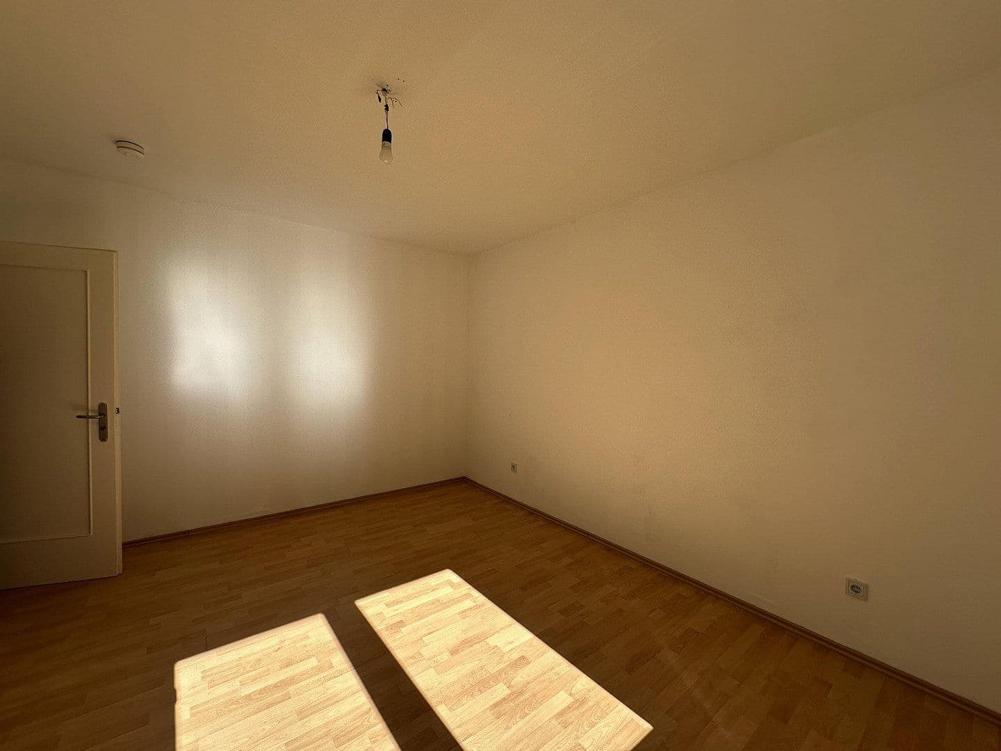 5 bedroom flat for sale, 108 m², Lebrechtstrasse 28, Gummersbach, North Rhine-Westphalia 5 bedroom flat for sale, 108 m², Lebrechtstrasse 28, Gummersbach, North Rhine-Westphalia