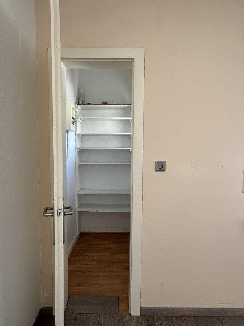 5 bedroom flat for sale, 108 m², Lebrechtstrasse 28, Gummersbach, North Rhine-Westphalia 5 bedroom flat for sale, 108 m², Lebrechtstrasse 28, Gummersbach, North Rhine-Westphalia