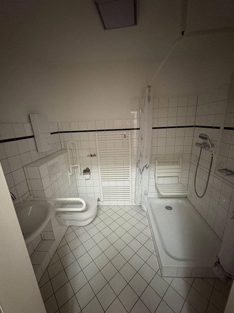 1 bedroom with open-plan kitchen flat to rent, 53 m², Velbert, North Rhine-Westphalia 1 bedroom with open-plan kitchen flat to rent, 53 m², Velbert, North Rhine-Westphalia