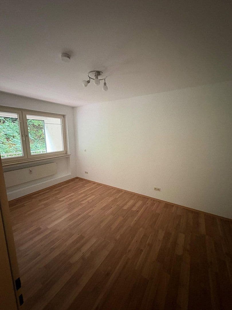 1 bedroom with open-plan kitchen flat to rent, 53 m², Velbert, North Rhine-Westphalia 1 bedroom with open-plan kitchen flat to rent, 53 m², Velbert, North Rhine-Westphalia
