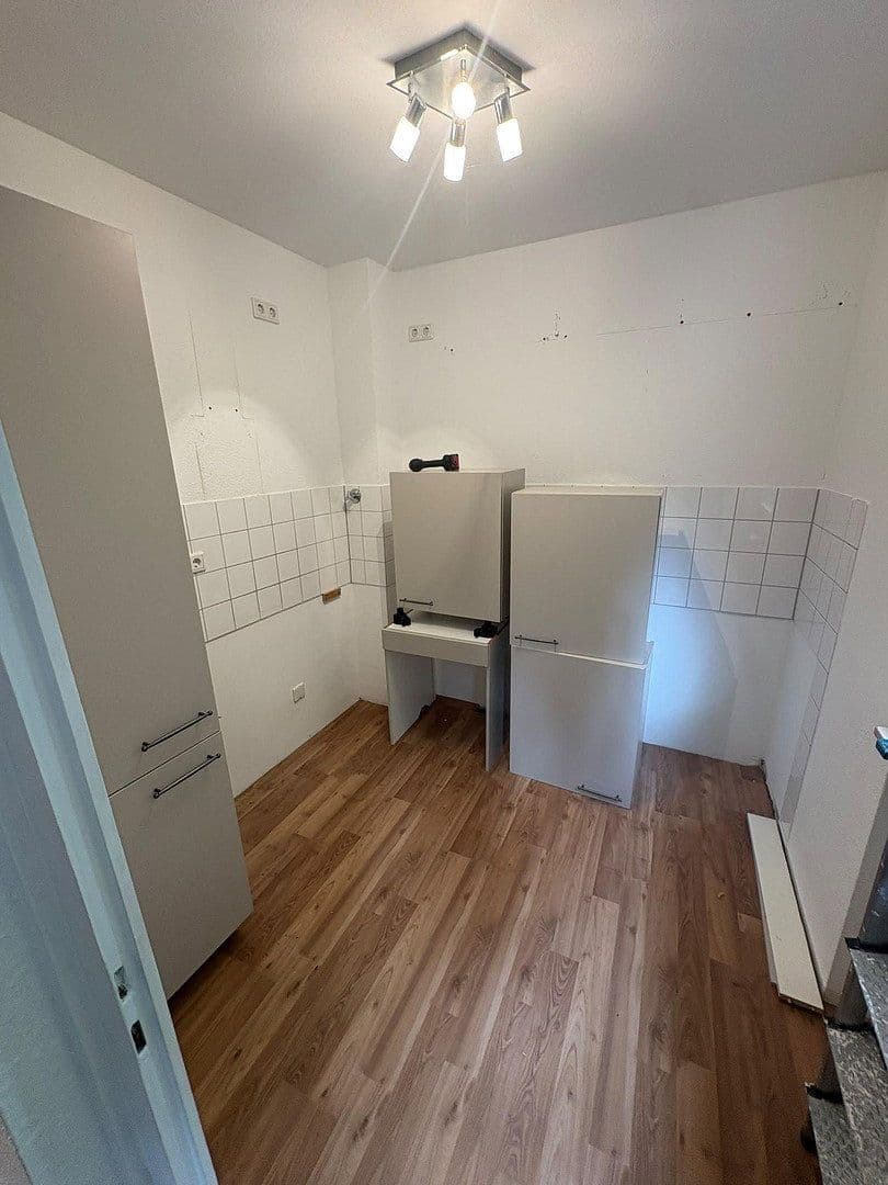1 bedroom with open-plan kitchen flat to rent, 53 m², Velbert, North Rhine-Westphalia 1 bedroom with open-plan kitchen flat to rent, 53 m², Velbert, North Rhine-Westphalia