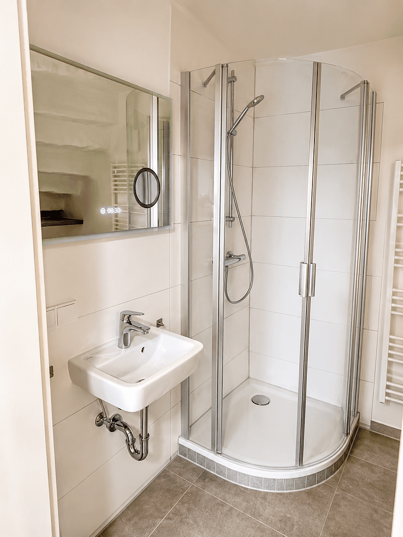 house to rent, 146 m², Pirnaer Landstraße 183 (Hinterhaus), Dresden, Saxony house to rent, 146 m², Pirnaer Landstraße 183 (Hinterhaus), Dresden, Saxony