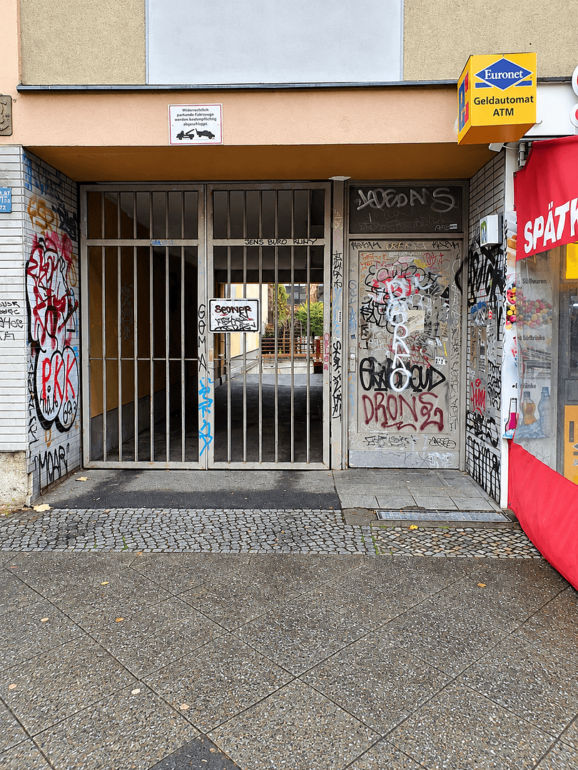 garage to rent, 13 m², Gneisenaustr. 3, Berlin, Berlin garage to rent, 13 m², Gneisenaustr. 3, Berlin, Berlin